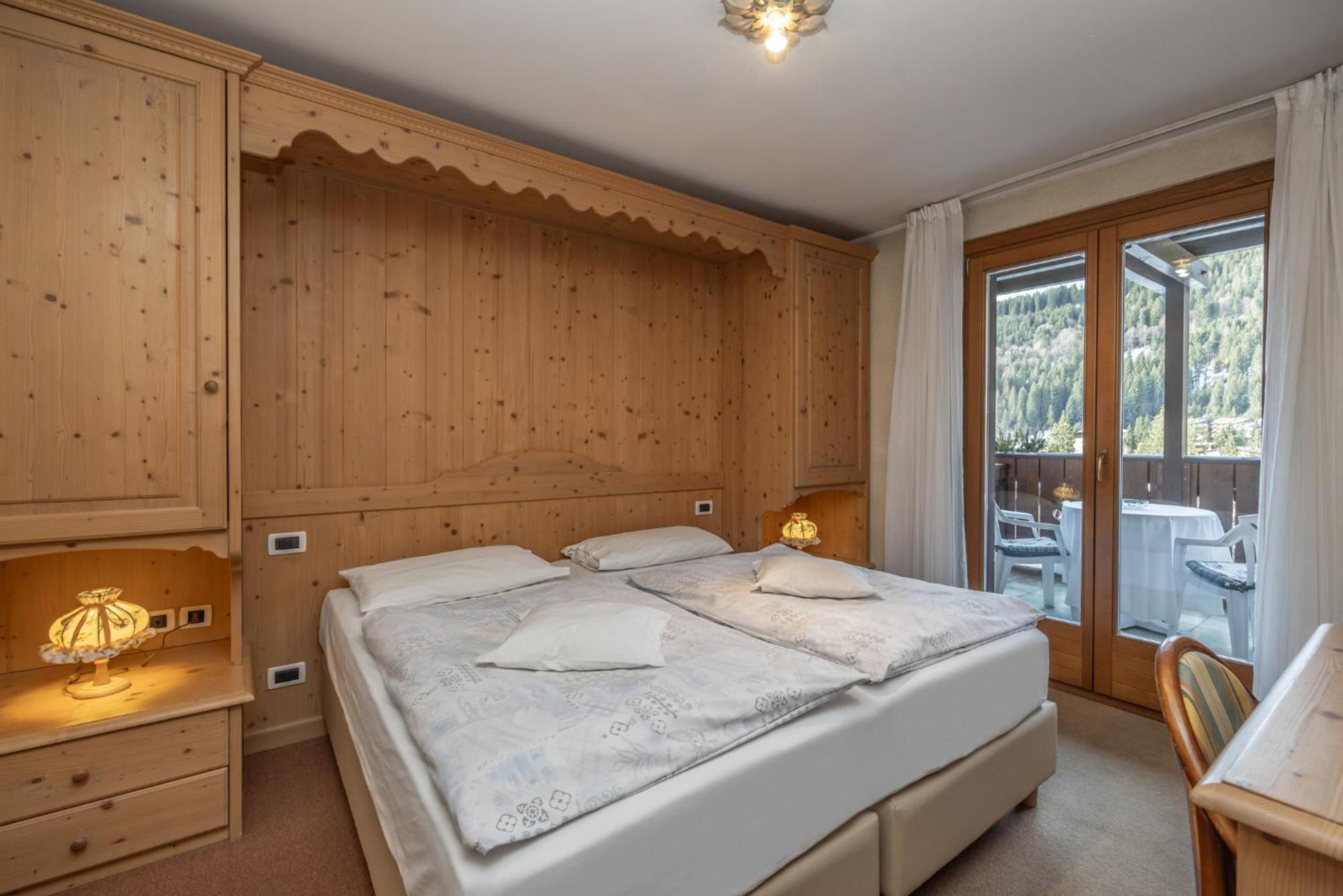 Hotel Garni Norma Madonna Εξωτερικό φωτογραφία